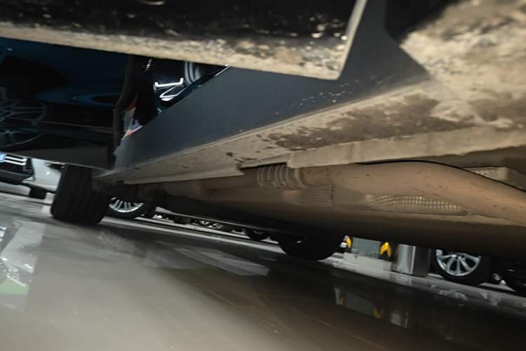 Used Li Auto L7 2023 Pro Model Right Side Sill