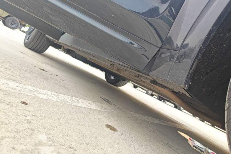 Used Li Auto L7 2023 Air model Right Side Sill