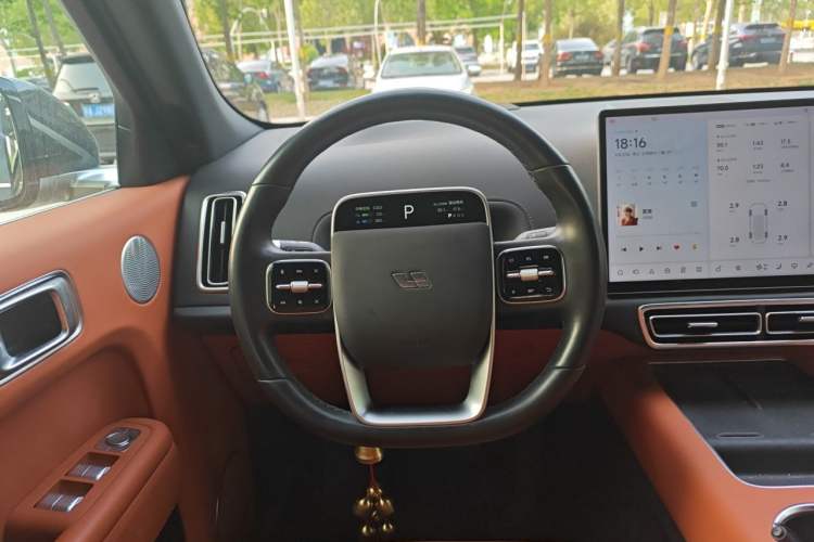 Used Li Auto L7 2023 Pro Model Steering Wheel