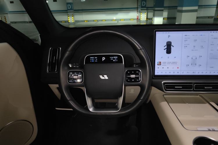 Used Li Auto L7 2023 Pro Model Steering Wheel