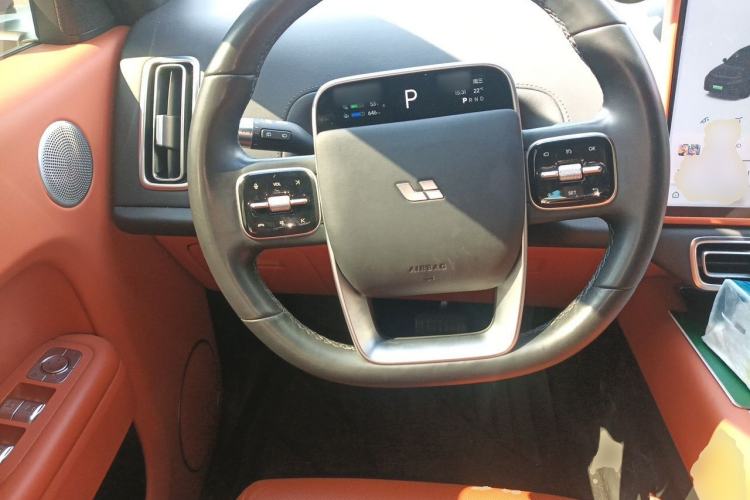 Used Li Auto L7 2023 Pro Model Steering Wheel