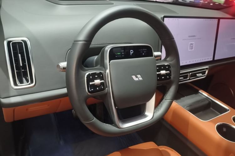 Used Li Auto L7 2023 Pro Model Steering Wheel