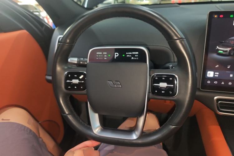 Used Li Auto L7 2023 Pro Model Steering Wheel