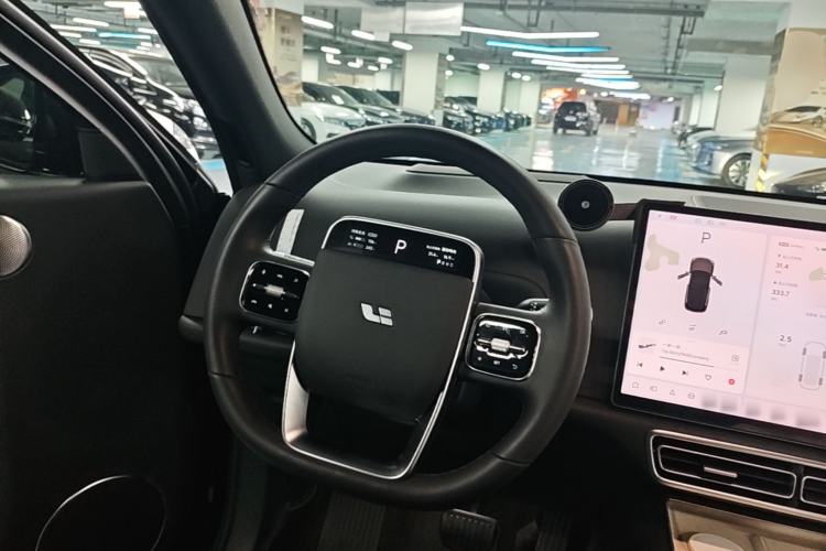 Used Li Auto L7 2023 Pro Model Steering Wheel