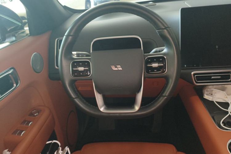 Used Li Auto L7 2023 Pro Model Steering Wheel