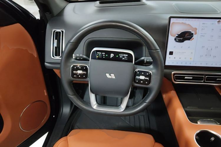 Used Li Auto L7 2023 Pro Model Steering Wheel