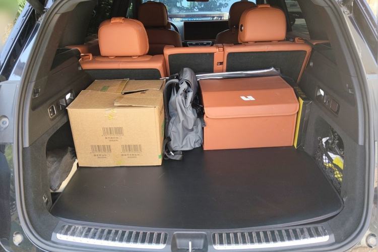 Used Li Auto L7 2023 Air model Trunk
