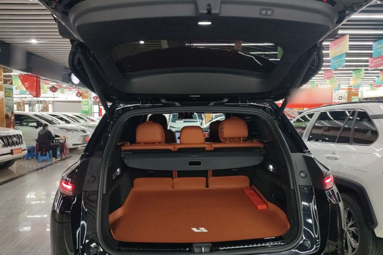 Used Li Auto L7 2023 Air model Trunk