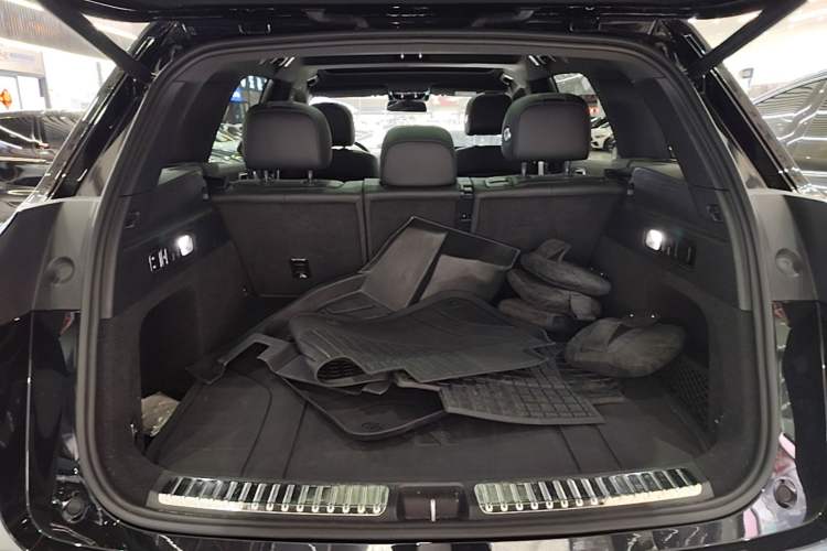 Used Li Auto L7 2023 Pro Model Trunk