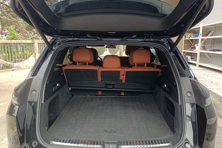 Used Li Auto L7 2023 Pro Model Trunk
