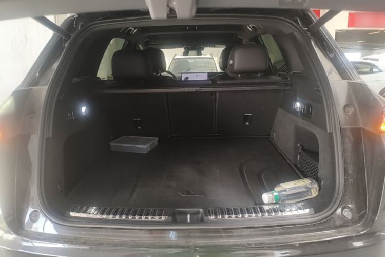 Used Li Auto L7 2023 Air model Trunk