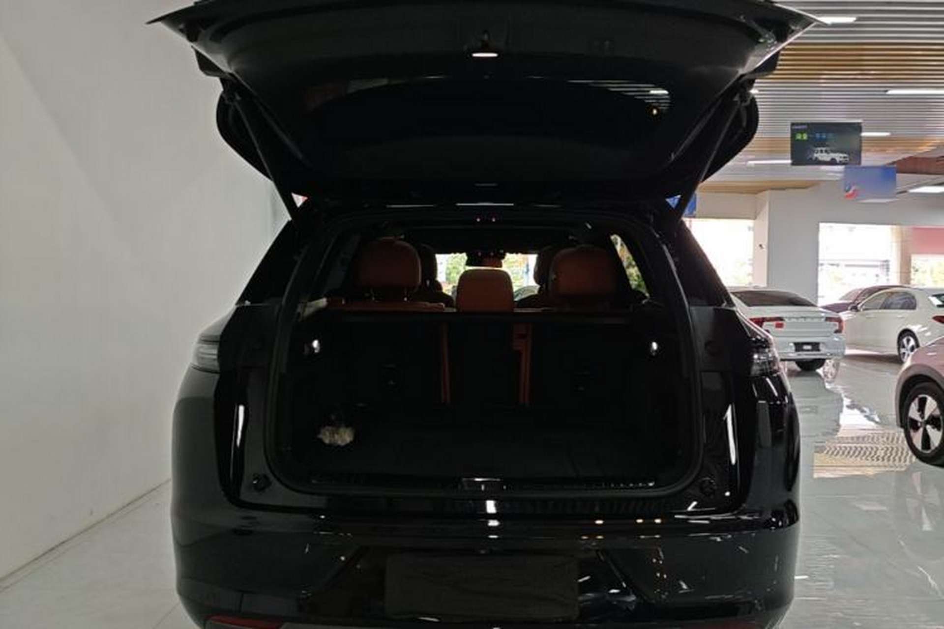 Used Li Auto L7 2023 Pro Model Trunk