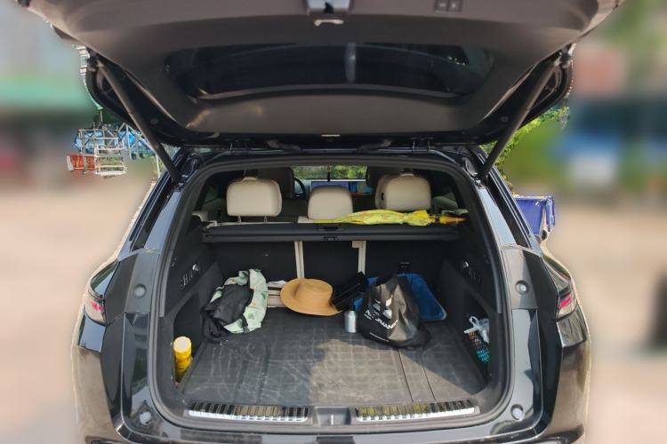 Used Li Auto L7 2023 Pro Model Trunk