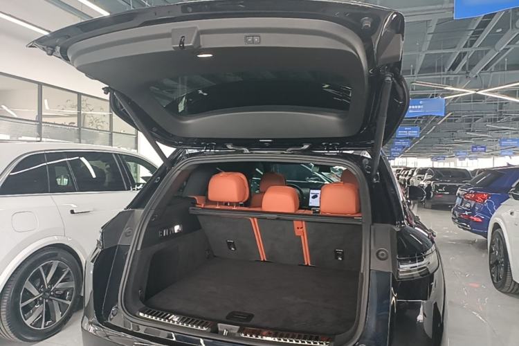 Used Li Auto L7 2023 Pro Model Trunk