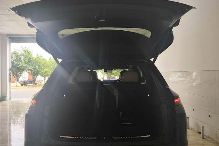 Used Li Auto L7 2023 Pro Model Trunk