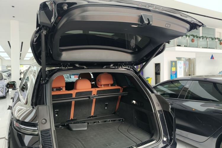 Used Li Auto L7 2023 Air model Trunk
