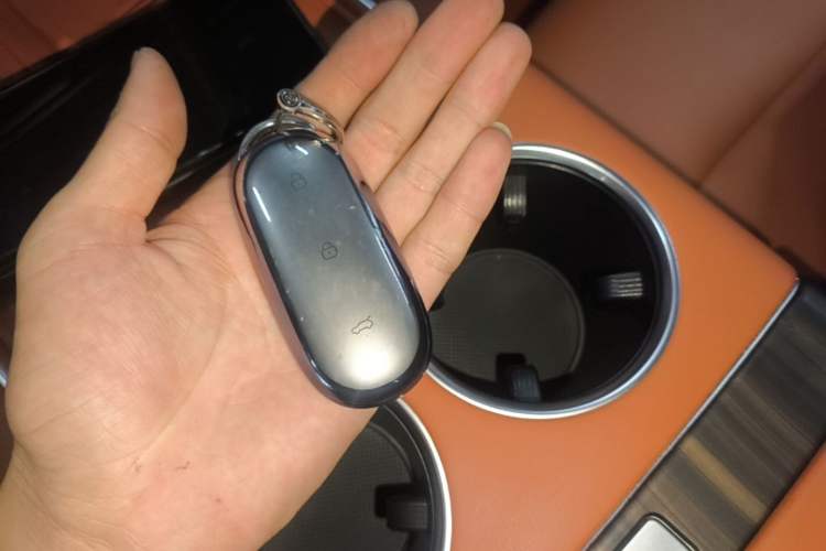 Used Li Auto L7 2023 Air model Vehicle Key