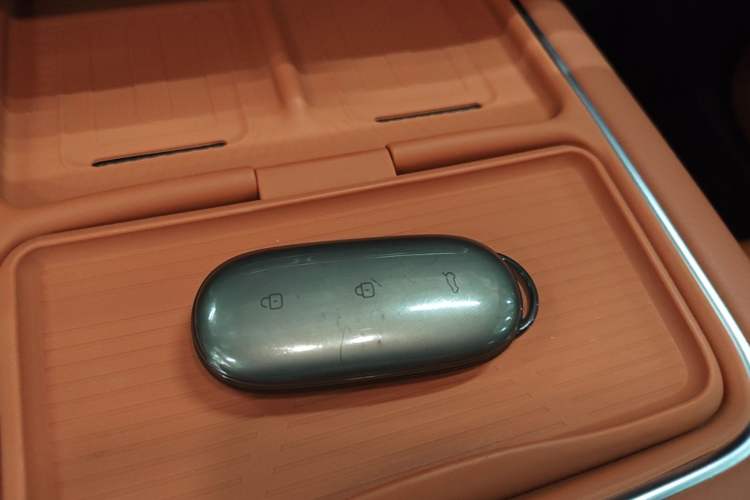 Used Li Auto L7 2023 Air model Vehicle Key