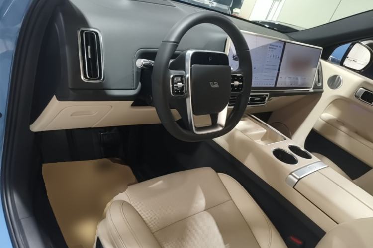 Used Li Auto L7 2023 Max model Center Console