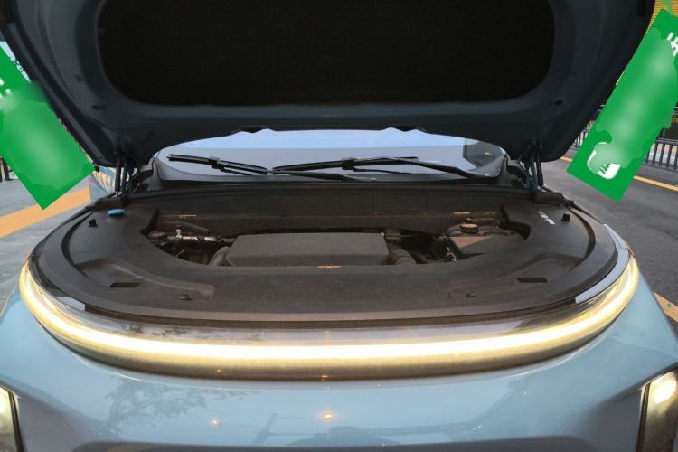 Used Li Auto L7 2023 Max model Engine Bay