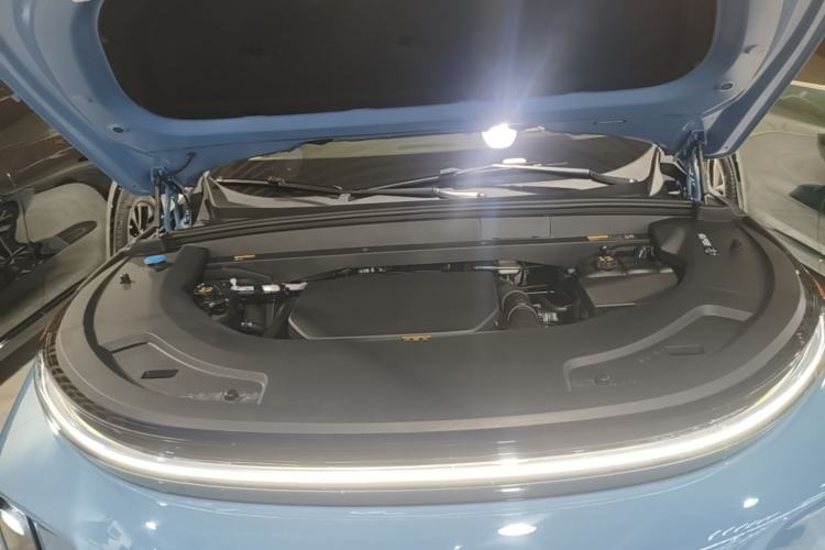 Used Li Auto L7 2023 Max model Engine Bay