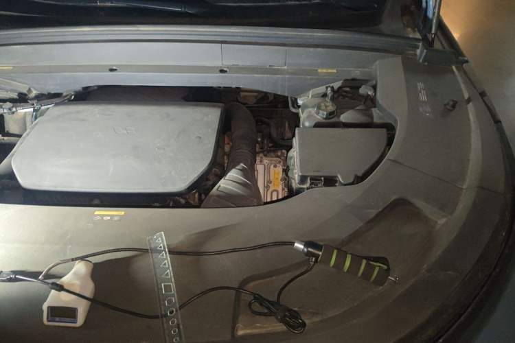 Used Li Auto L7 2023 Pro Model Engine Bay Left