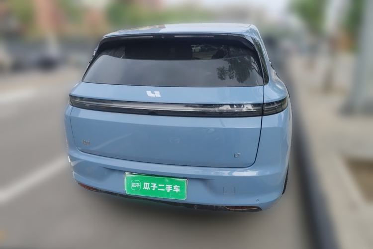 Used Li Auto L7 2023 Pro Model Exterior 4