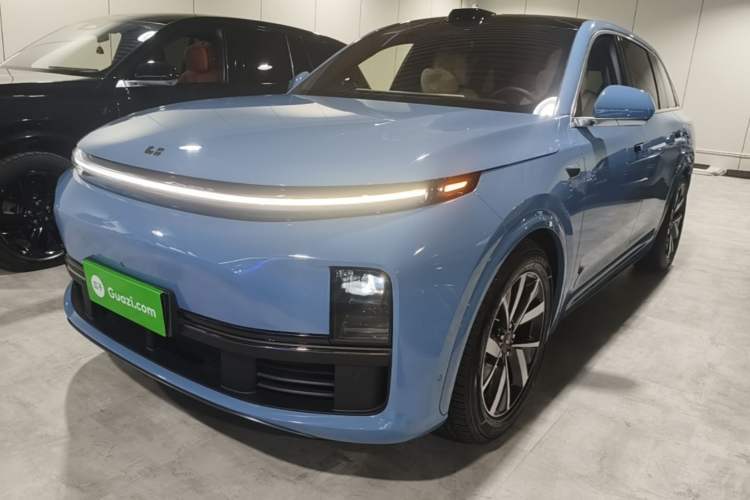 Used Li Auto L7 2023 Max model Guazi used car, China used car export, Used car for sale, Used  cars, Cheapest cars for sale