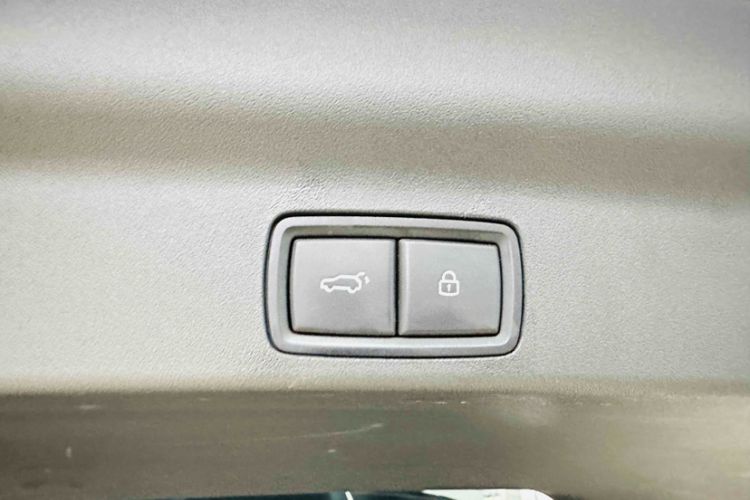 Used Li Auto L7 2023 Pro Model Interior 1