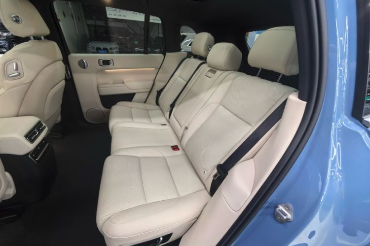 Used Li Auto L7 2023 Pro Model Interior 12