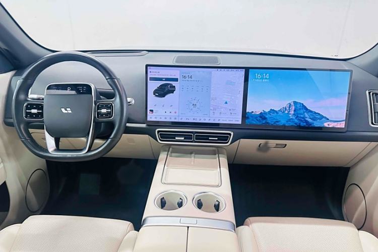 Used Li Auto L7 2023 Pro Model Interior 2