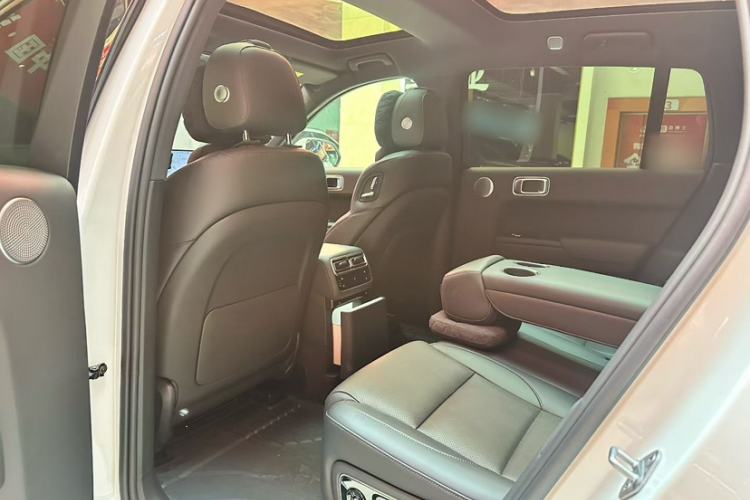 Used Li Auto L7 2023 Pro Model Interior 4
