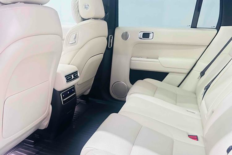 Used Li Auto L7 2023 Pro Model Interior 5