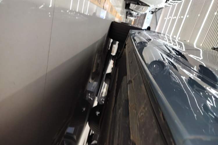 Used Li Auto L7 2023 Pro Model Left Side Sill