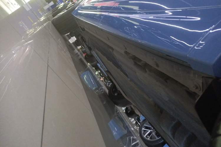 Used Li Auto L7 2023 Max model Left Side Sill