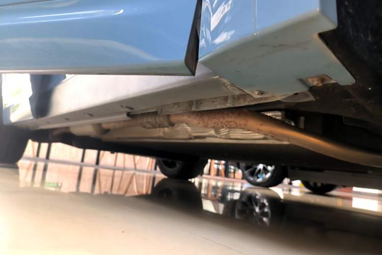 Used Li Auto L7 2023 Max model Right Side Sill