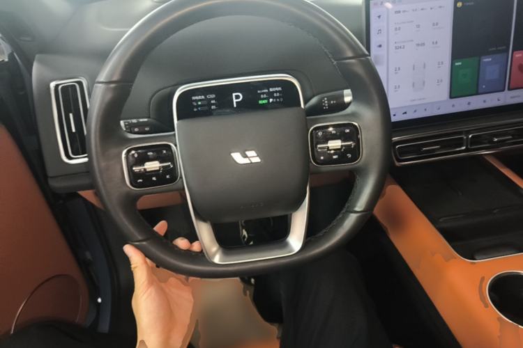 Used Li Auto L7 2023 Pro Model Steering Wheel