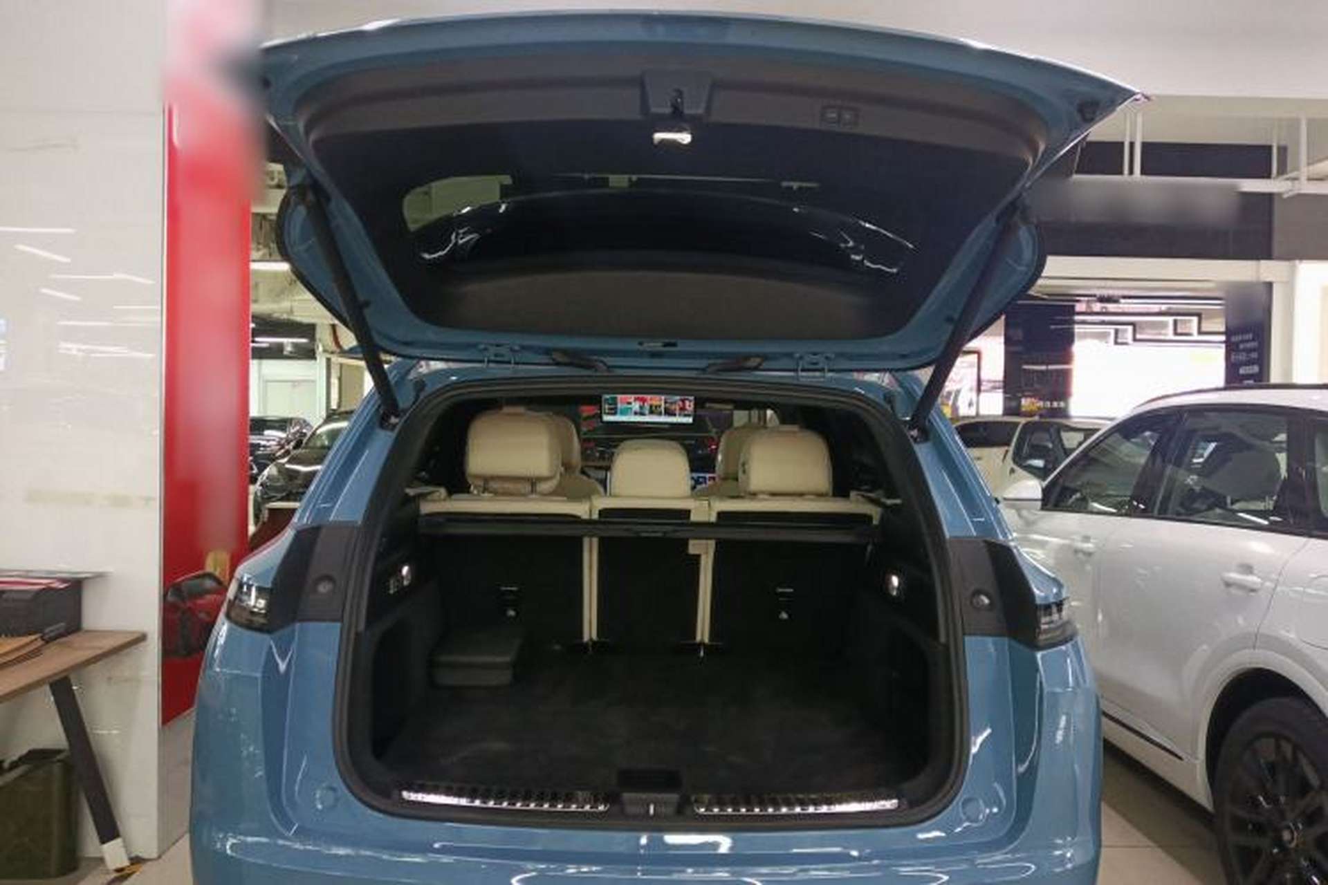 Used Li Auto L7 2023 Max model Trunk