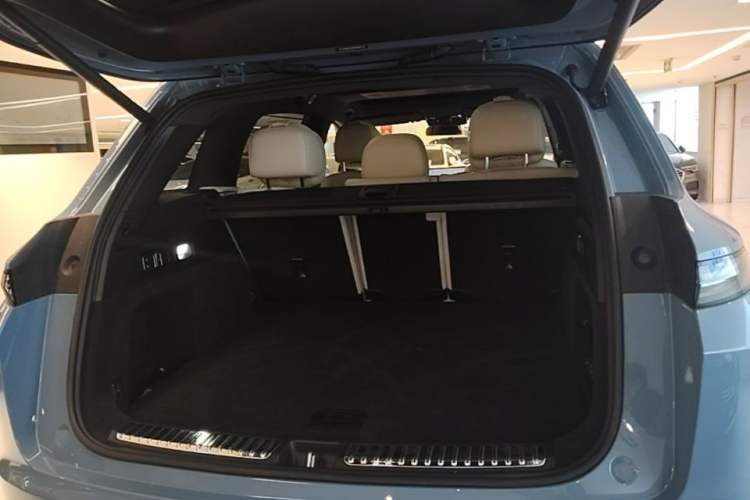 Used Li Auto L7 2023 Max model Trunk