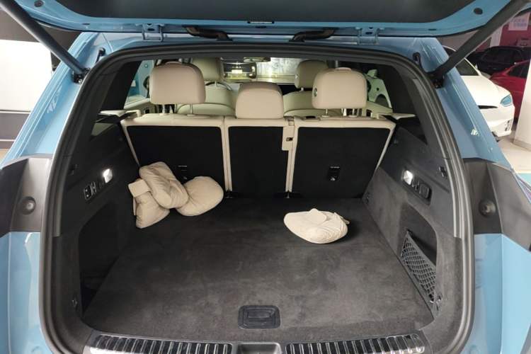 Used Li Auto L7 2023 Pro Model Trunk