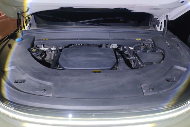 Used Li Auto L7 2023 Max model Engine Bay