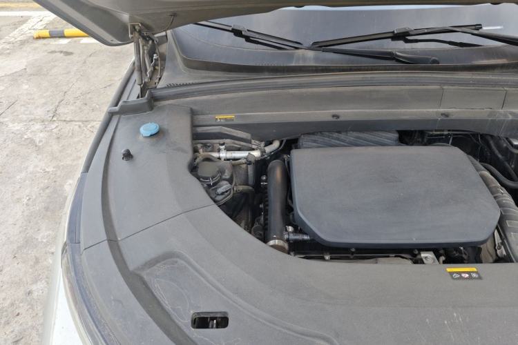 Used Li Auto L7 2023 Pro Model Engine Bay Right