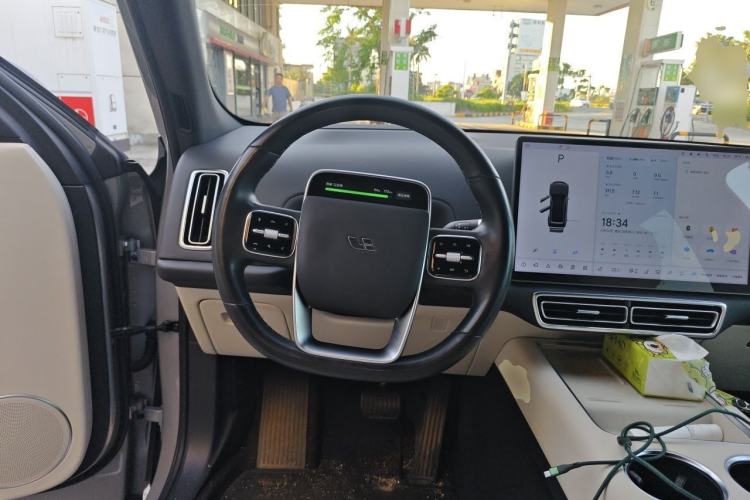 Used Li Auto L7 2023 Pro Model Steering Wheel