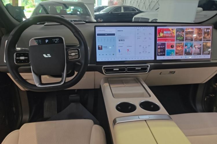 Used Li Auto L7 2023 Pro Model Center Console