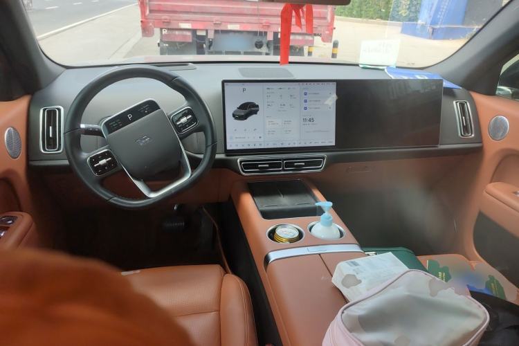 Used Li Auto L7 2023 Air model Center Console