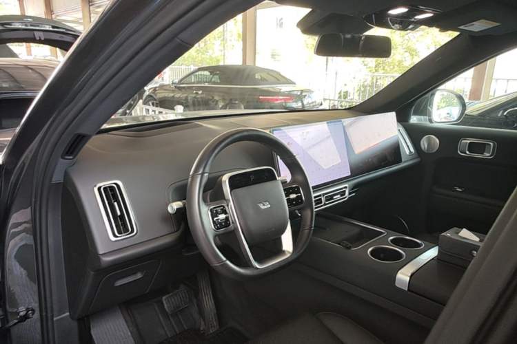 Used Li Auto L7 2023 Max model Center Console