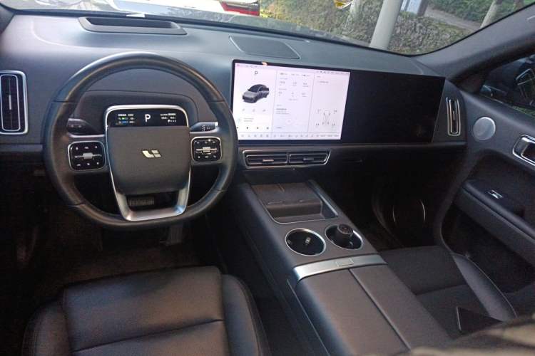Used Li Auto L7 2023 Air model Center Console