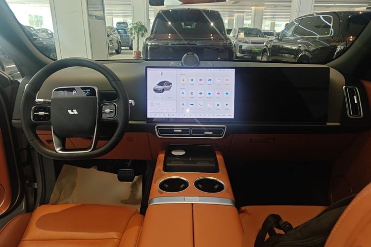 Used Li Auto L7 2023 Pro Model Center Console