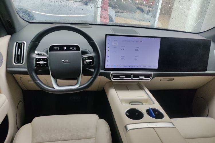 Used Li Auto L7 2023 Max model Center Console