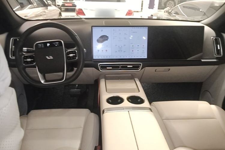Used Li Auto L7 2023 Max model Center Console